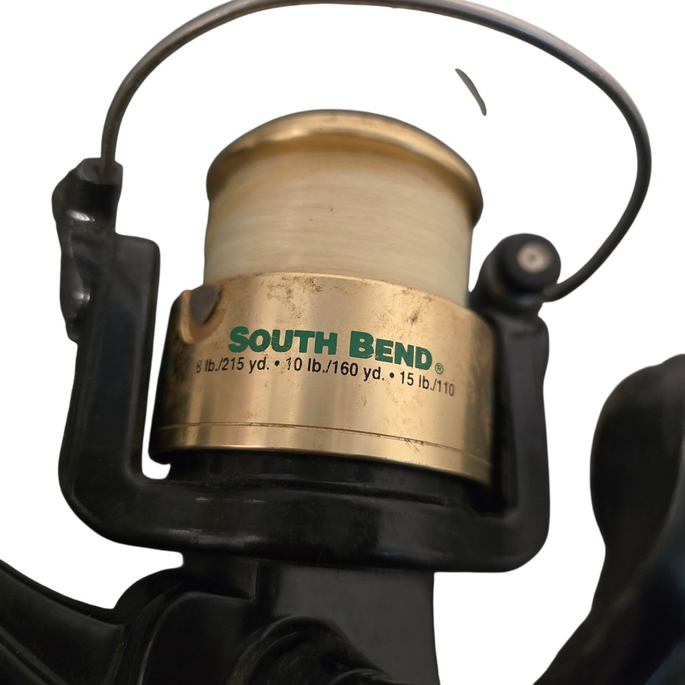 South Bend Xenon Spinning Fishing Reel 4.9:1 Gear Ratio 3 Ball Bearings Black